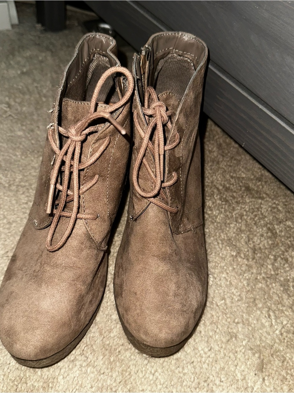 Brown Tie Wedge Shoes